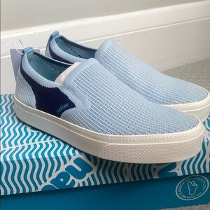 Native Blue Slip-On Sneakers with Ribbed Texture size 7W/5M